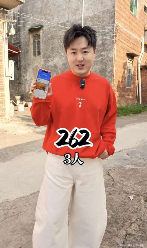 排队两小时,吃到却失望:莫氏鸡煲涨价引发的消费反思 情感心理