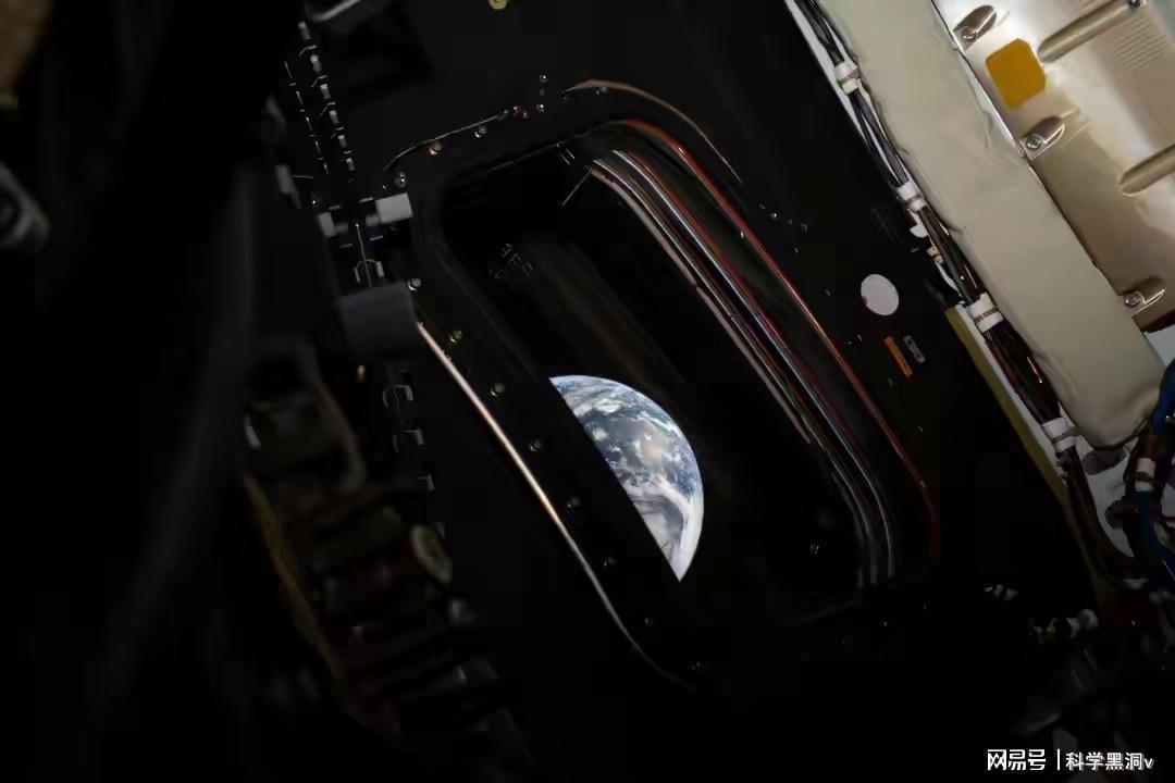 技术解析:阿尔忒弥斯2号绕月任务中的月背观测为何引发科学界震动 新闻