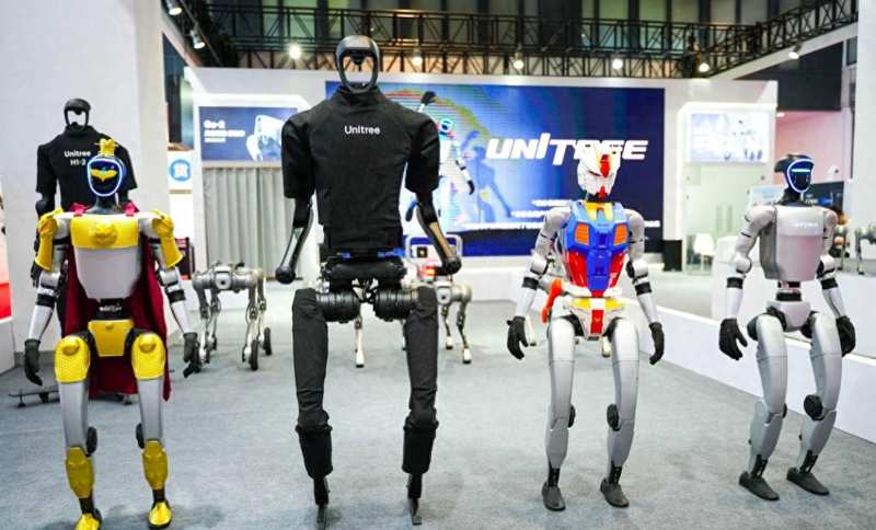  当5500台出货量遇上4000台吃灰：宇树机器人创始人正在经历的至暗时刻 汽车科技