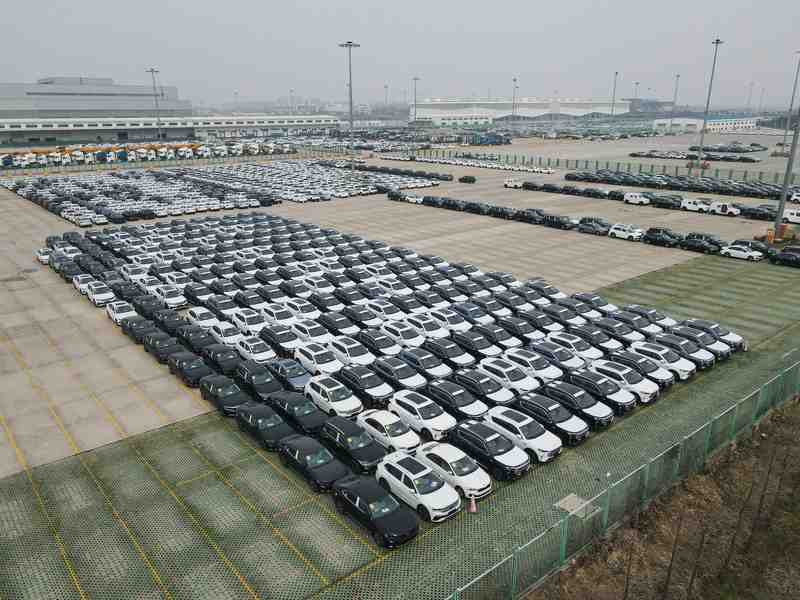  【技术解码】4月新能源格局深度复盘：从数据波动看行业竞争本质 汽车科技