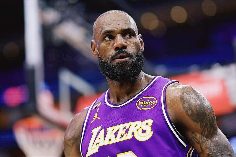  【深度复盘】詹姆斯单核带队全记录：41岁老汉的极限挑战 体育新闻