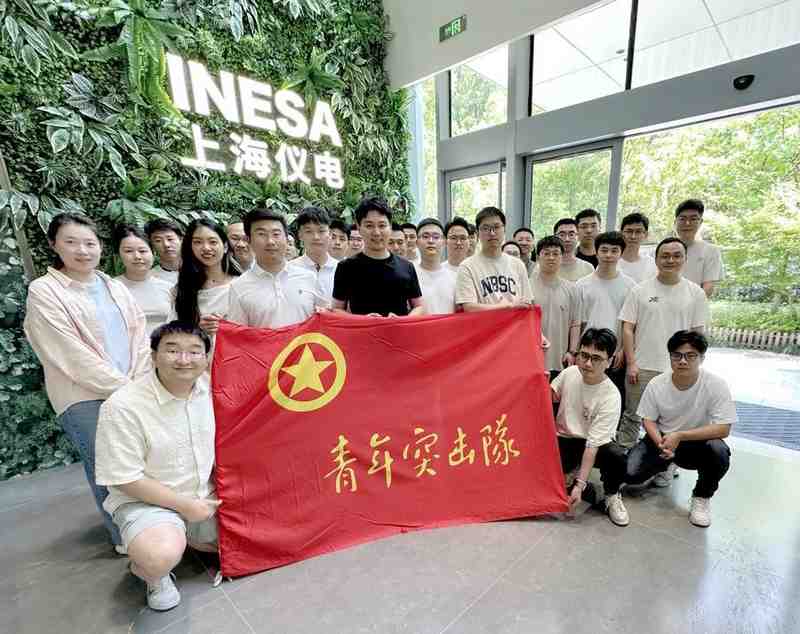  万卡集群技术破局：国内首批智算中心的架构设计与工程实践 IT技术