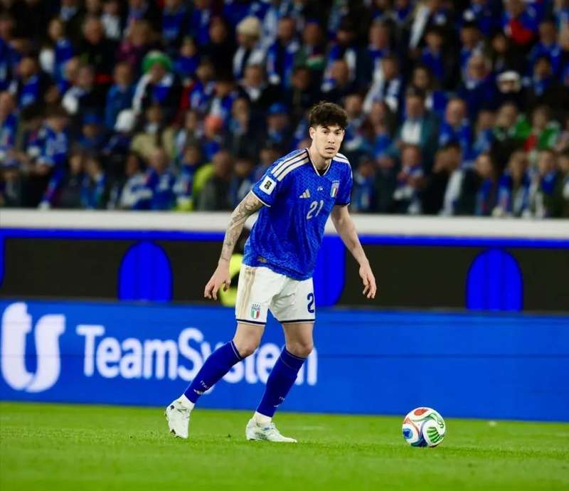  卢卡库与那不勒斯矛盾深度解析：职业态度与职业寿命的博弈 体育新闻